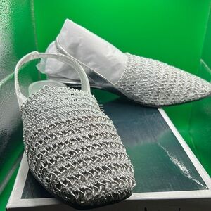 Karen Scott Carolyonfa sandles